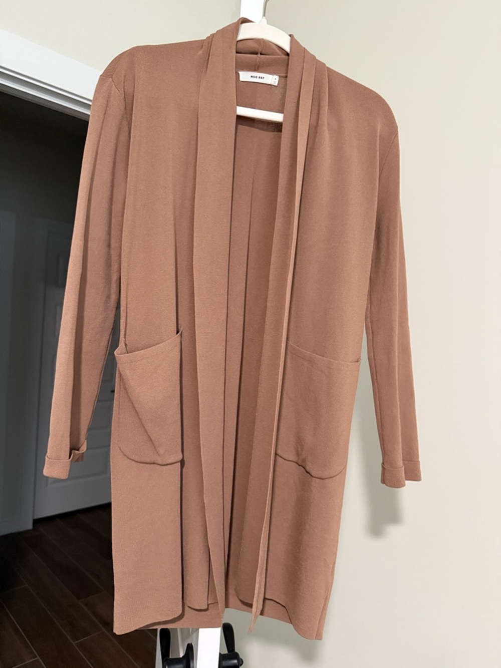 Mod Ref Long Open Front Cardigan in Camel Brown